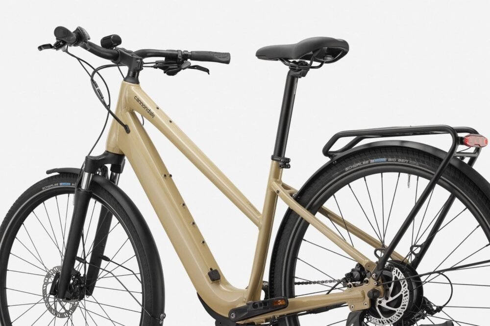 Cannondale-Mavaro-Neo-SL-2-MicroShift-9_11zon.jpeg