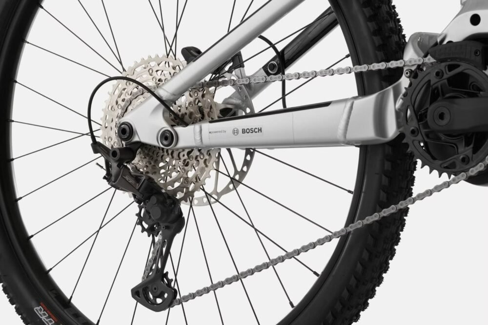 Cannondale-Moterra-Neo-3-4_11zon.jpeg