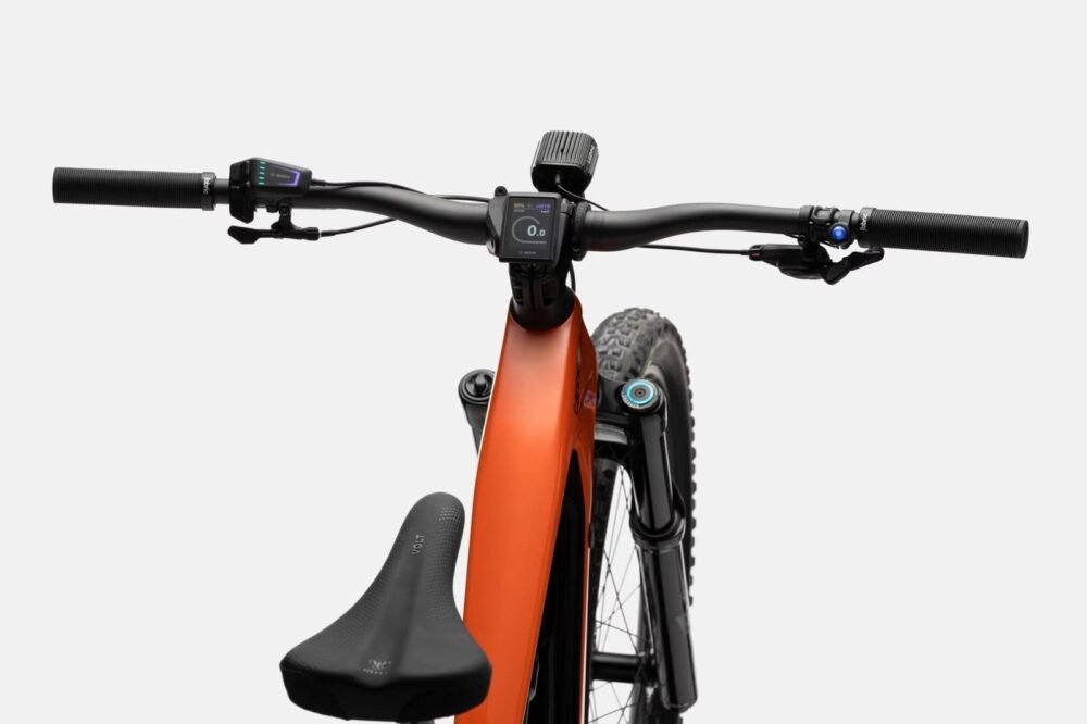 Cannondale-Moterra-Neo-Carbon-1-2_11zon.jpeg