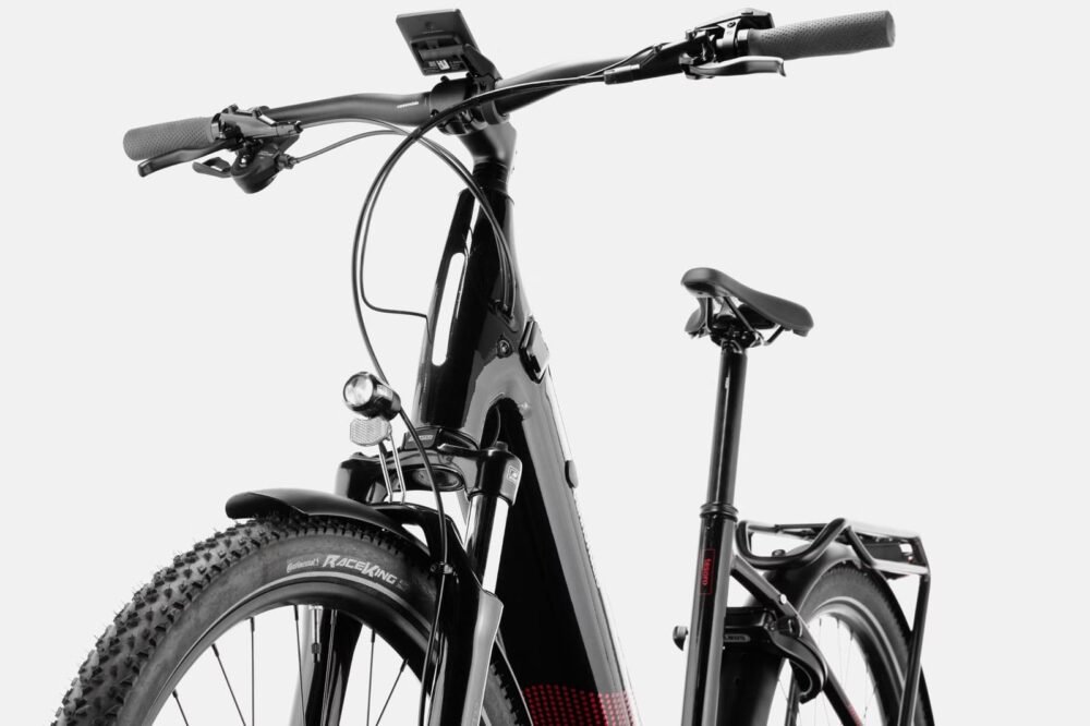 Cannondale-Tesoro-Neo-X-2-Low-Step-Shimano-Deore-2_11zon.jpeg