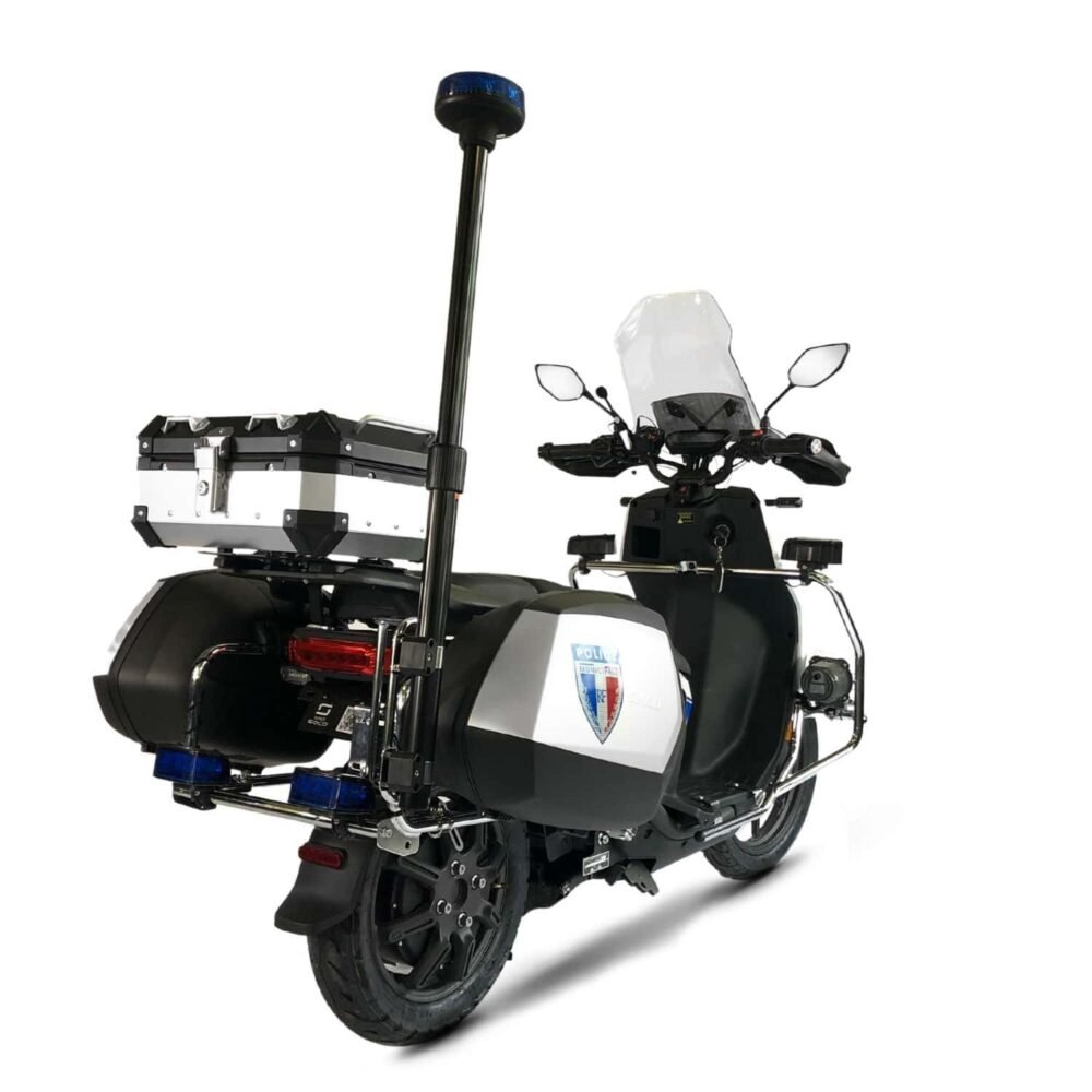 Scooter-Electrique-125-Super-Soco-CPX-Police-2.jpg