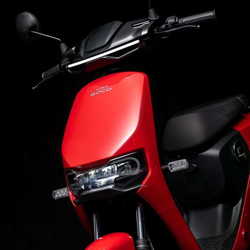 Scooter-Electrique-Super-Soco-CU-Mini-3.jpg