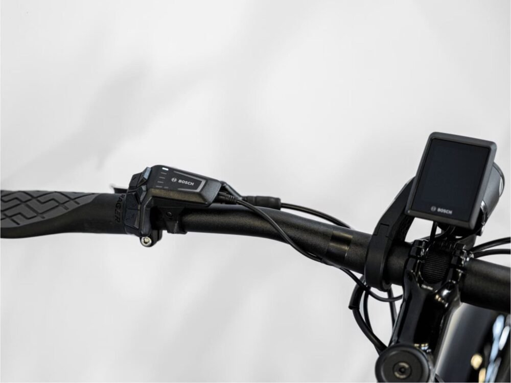 Trek-Allant-6-Stagger-545-Wh-650b-2023-2_11zon.jpeg