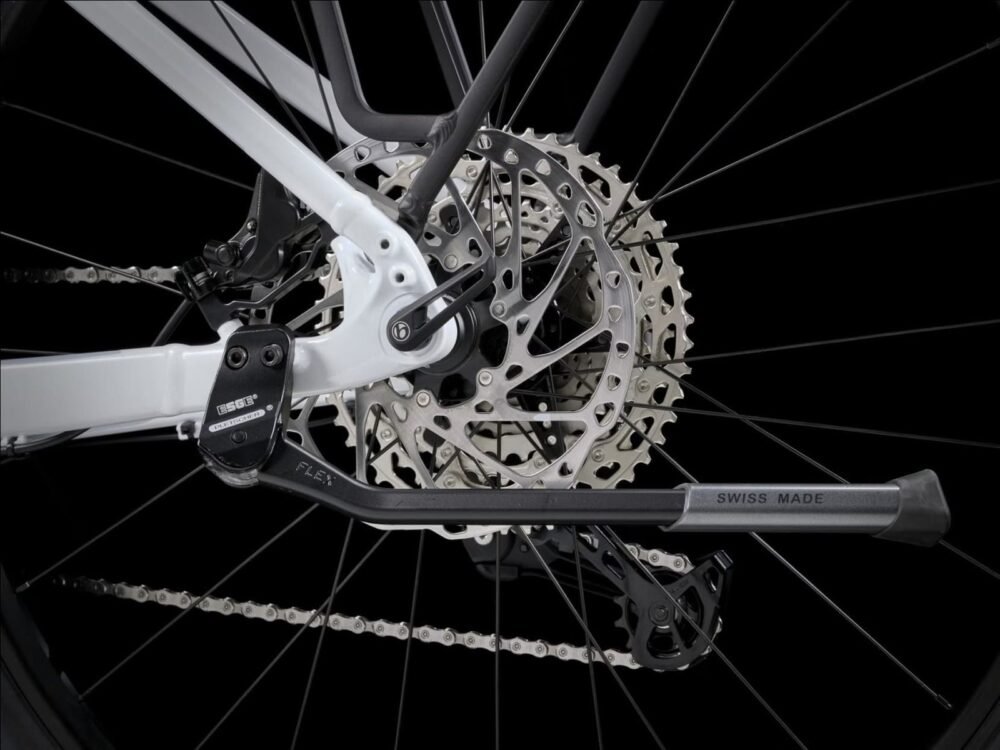 VTT-Electrique-Semi-Rigide-Trek-Powerfly-Sport-5-EQ-4.jpeg