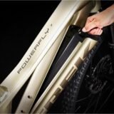 VTT-Electrique-Tout-Suspendu-Trek-Powerfly-FS-7-27.5-3_11zon.jpeg