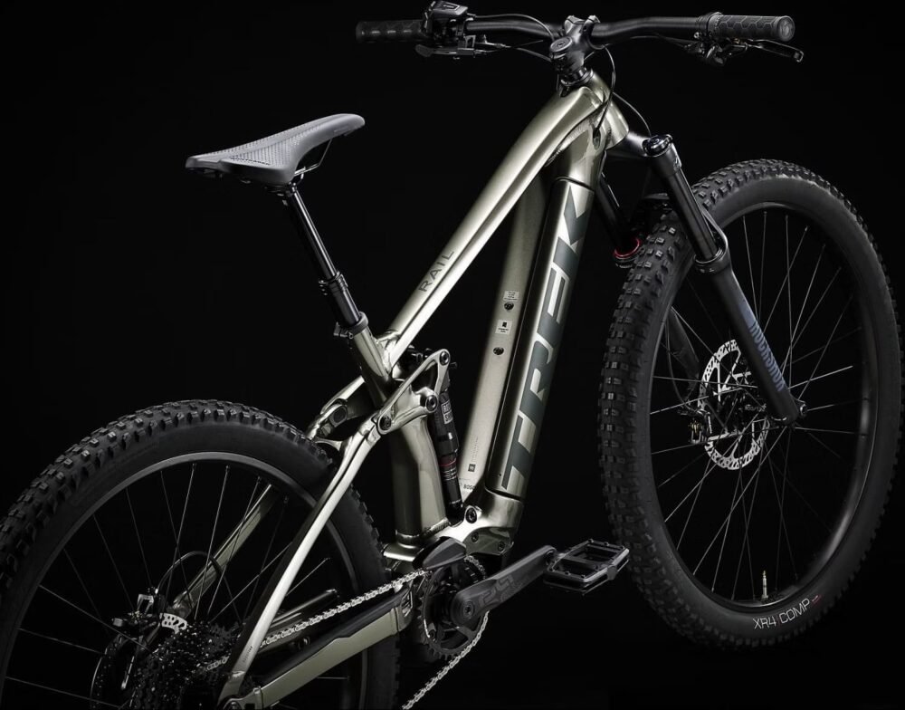 VTT-Electrique-Tout-Suspendu-Trek-Rail-5-2.jpeg