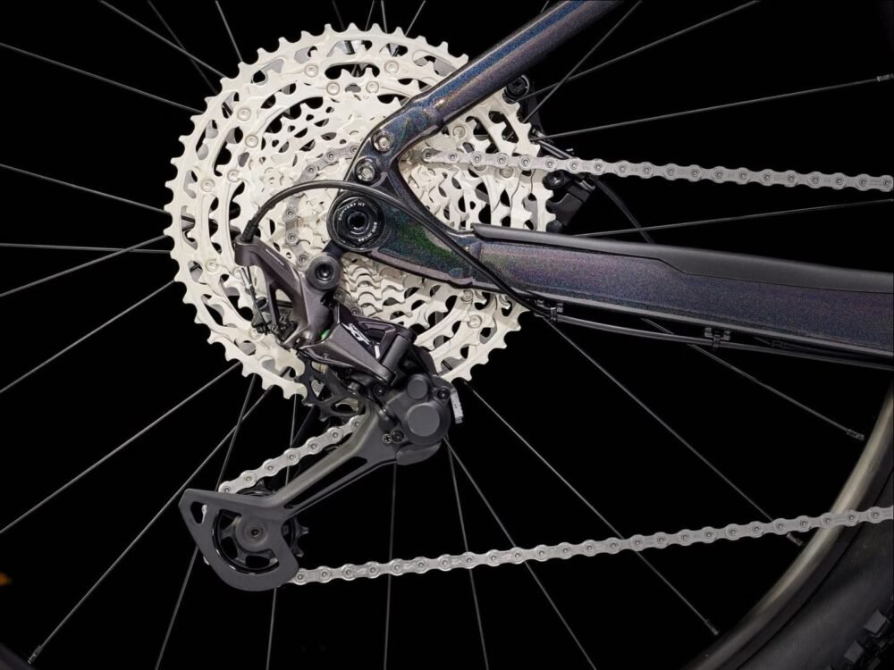 VTT-Electrique-Trek-Powerfly-5-27.5-2.jpeg