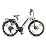 Velo-Electrique-Trekking-NCM-T3s-1.jpg