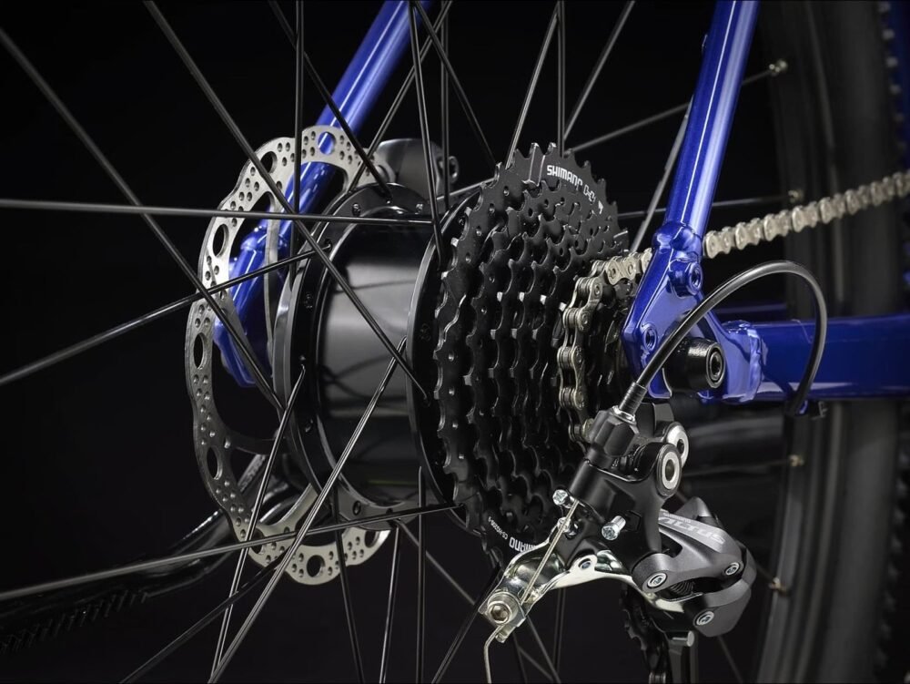 Velo-de-Fitness-Electrique-Trek-Dual-Sport-2-Stagger-2.jpeg