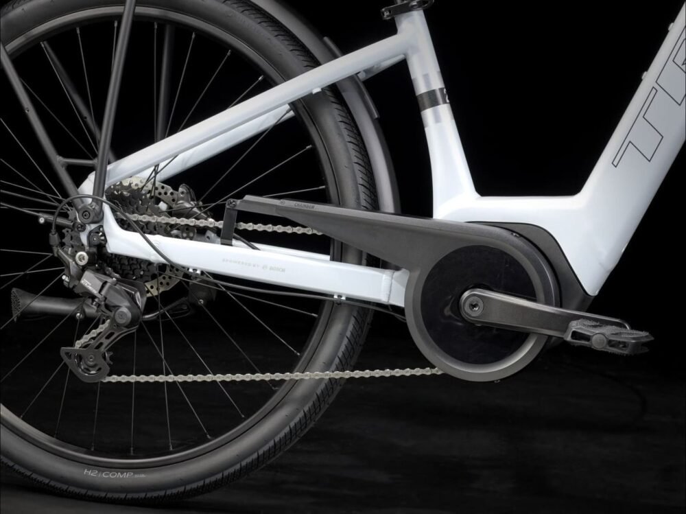 Velo-de-Ville-Electrique-Trek-Verve-2-Lowstep-Gen-3-5.jpeg