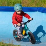 Velo-dequilibre-electrique-Fiido-Kidz-4.jpeg